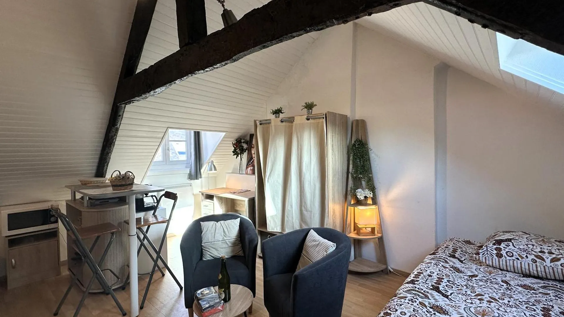 Studio Sur Les Toits - Centre Historique Quimper France